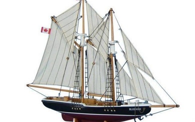 Wooden Bluenose Model Sailboat 17"