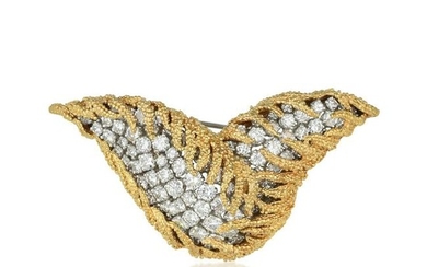 A Diamond Leaf Brooch