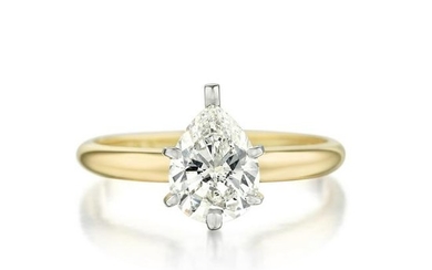 1.05-Carat Pear-Shaped Diamond Ring