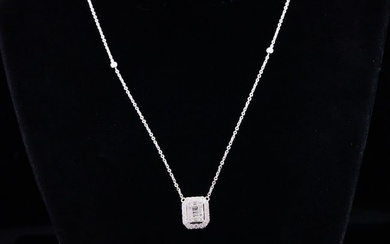 14K White Gold and 0.85ctw SI1-SI2/G-H Diamond Necklace