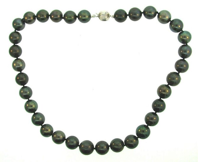 14k White Gold Black Tahitian Pearl Strand Necklace
