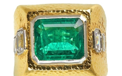 18CT GOLD, EMERALD AND DIAMOND RING, DAVID WEBB Accompanied by a GIA report numbered 6167454235, dated 28 July 2014, stating that th...