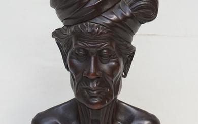 HAND CARVED ROSEWOOD BUST BALI