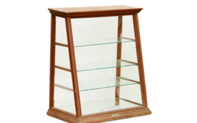 STORE COUNTERTOP DISPLAY CASE WITH ANGLED FRONT