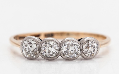 A 14K gold ring, with old-cut diamonds totalling approximately 0.32 ct, A.Koistinen, Helsinki 1939.