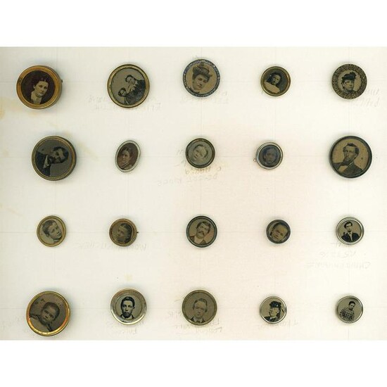 A CARD OF DIVISION THREE PHOTOGRAPHIC HEAD BUTTONS