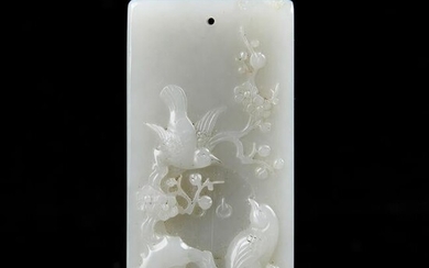 A CARVED WHITE JADE PENDANT.QING PERIOD