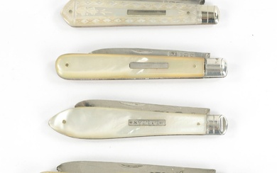 A COLLECTION OF FOUR 19TH CENTURY SILVER FOLDING POCKET...