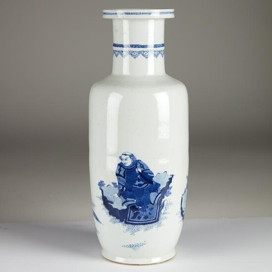 A Chinese blue and white tall porcelain rouleau vase