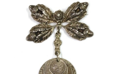 A Continental silver brooch