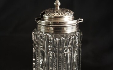 A LATE VICTORIAN STERLING SILVER MOUNTED CUT GLASS MUSTARD POT, H.13CM, LEONARD JOEL LOCAL DELIVERY SIZE: SMALL