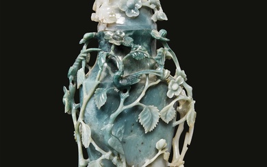 A VASE, CHINA, LATE QING DYNASTY, 19TH-20TH CENTURY