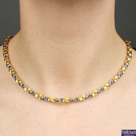 A bi-colour and textured necklace, by Marco
