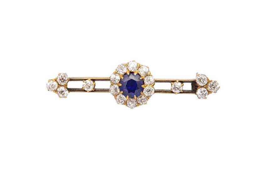 A sapphire and diamond cluster bar brooch