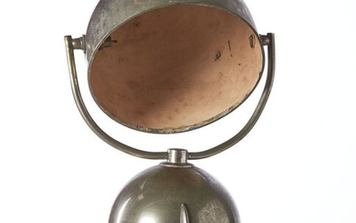 AUBLET Felix (1903-1978) Lampe moderniste modèle « Boule » dite aussi « Lampe Mobile »...