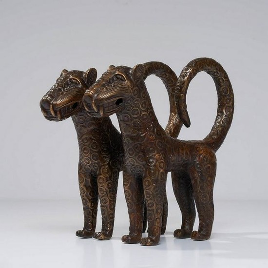 African bronze - Pair of Benin Leopard Sculptures