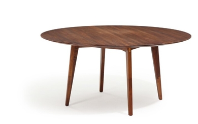 Anders Engholm & Sarah Cramer / Studio fem: “NOBLE”. A solid circular, american walnut diningtable. Maunfactured by Spekva. H. 76. Diam. 160 cm.