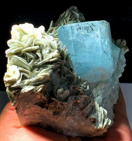 Aquamarine Specimen , Terminated Aquamarine Crystals