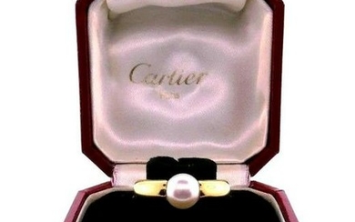CARTIER 18k Yellow Gold & Pearl Ring w/Box Circa 1994