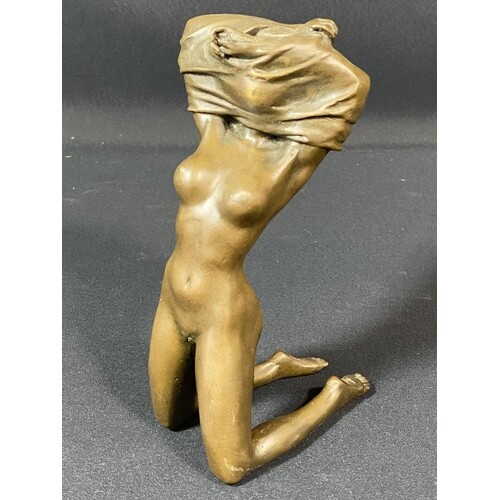 Cast bronze figure of a nude lady 17cm tall