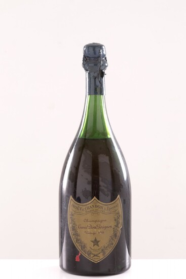 Champagne Cuvée Dom Pérignon Vintage 1964, Moet et Chandon...