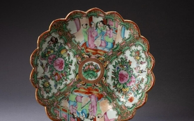 Chinese Export Rose Medallion Scalloped Dish.
