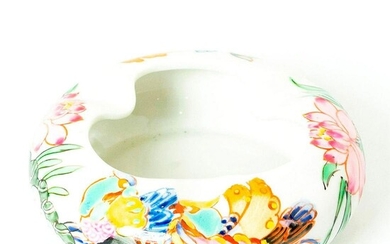 Chinese Porcelain Ash Pot