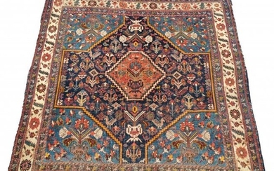 Deep Red Persian Carpet Oriental Rug 75in x 59in