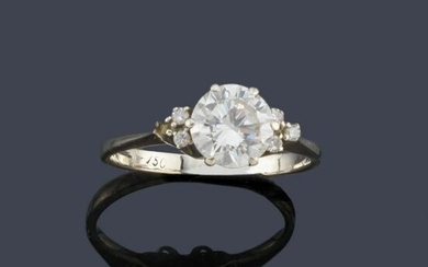 Diamond´s ring of approx. 0.95 ct set in 18K white