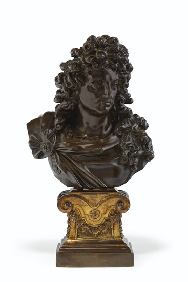 FRENCH, LATE 18TH/19TH CENTURY, THE ORMOLU BASE 18TH CENTURY AND ASSOCIATED, A BRONZE BUST OF KING LOUIS XIV