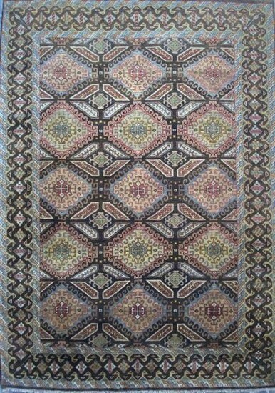 Geometric Bakhtiari Design Hand knotted Rug, Wool, 8â€™