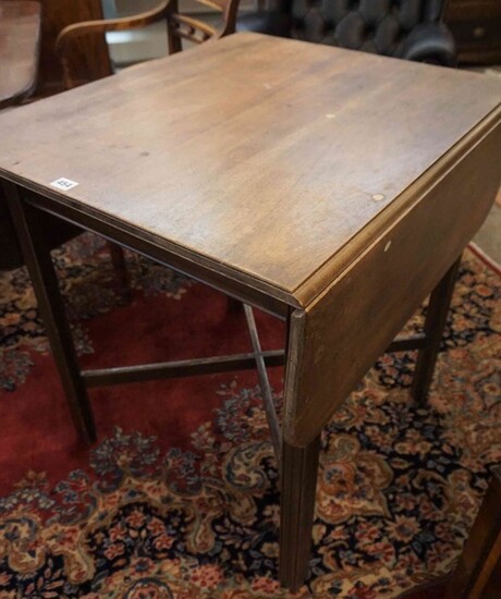 Gordon Russell, Mahogany Drop Leaf Table, Stamped to the underside Russell GR with Crown motif