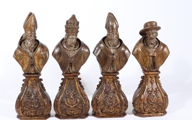 (-), Heiligen, 4 hand gestoken houten bustes op...