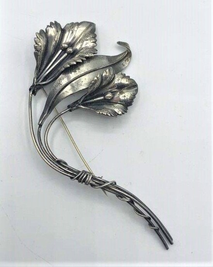 Large STERLING SILVER CALLA LILY FLOWER BROOCH