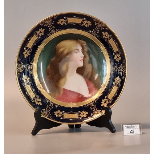 Late 19th/early 20th Century Vienna porcelain dish with pain...