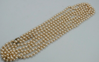 Long sautoir composé de perles fantaisie... - Lot 22 - Copages Auction Paris