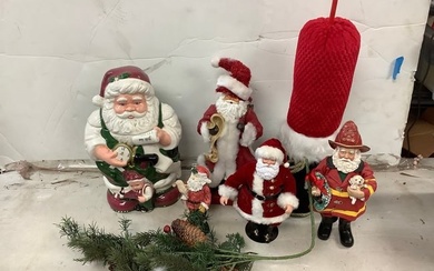 Lot of various christmas decorations(Santa statues possible dreams Ltd. statue, cookie jar, and