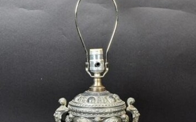 Metal Urn Table Lamp