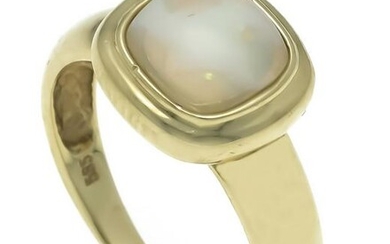 Opal ring GG 585/000 with a cu