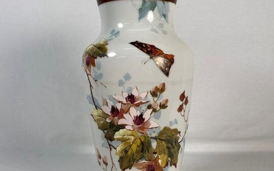 Opaline Glass Floral Painted Vase Baccarat ?