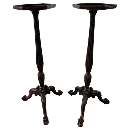 PAIR OF GEORGE III STYLE MAHOGANY TORCHERES EARLY 20TH CENTU...