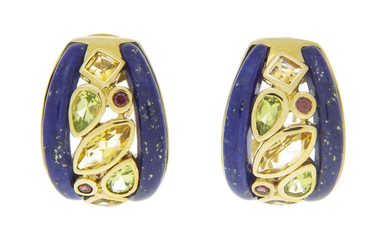 Paire de boucles d'oreilles or 585 ornées de lapis-lazuli et serties de citrine, de grenats et de péridots de différentes tailles
