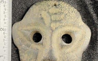 Pre-Columbian Stone Face Effigy Mask Indian Artifact Arrowhead