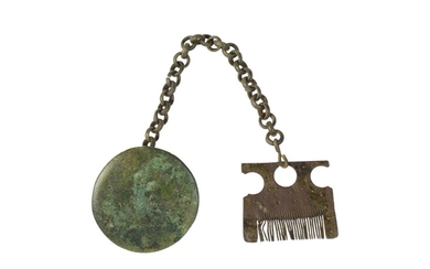 SET DA BARBA VICHINGO DATAZIONE: IX-XI sec. d. C. MATERIA E TECNICA: bronzo...