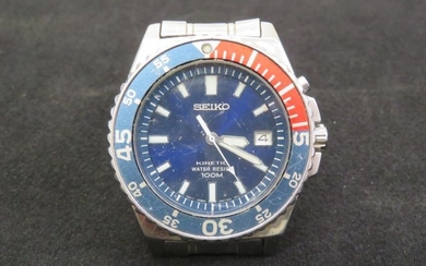 Seiko Kinetic ""Pepsi"" gents wristwatch. 100M water resistant, date...