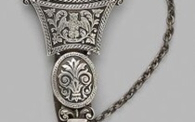 Silver chain entirely engraved with cherub and owl...