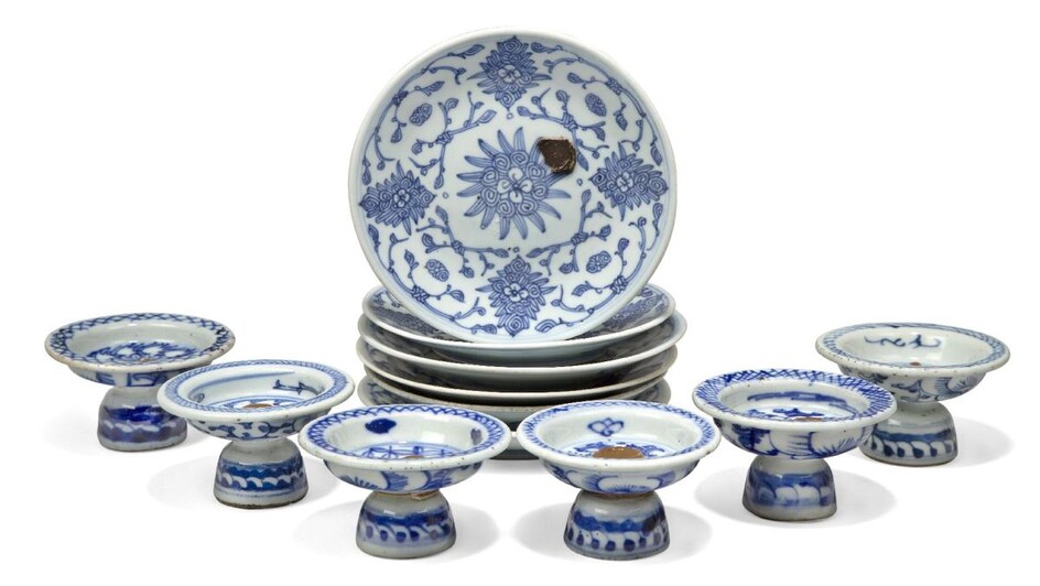 Six Chinese porcelain blue and white stem cups and matching saucer dishes, late Qing dynasty, each painted with stylised peonies, 16cm diameter of saucers (12)