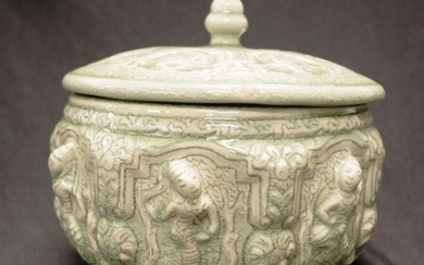Thai Celadon lidded bowl