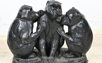 Very large bronze monkey group. 21st century. Dimensions: 56 x 68 x 30 cm. In...
