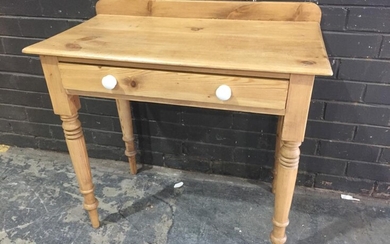 Victorian Pine Side Table, the frieze drawer with ceramic knobs & on turned legs (H:81 x W:84 x D:46cm)